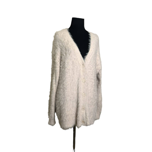 Velvet by Graham & Spencer beige fuzzy button oversize cardigan sweater size XS - Picture 7 of 10